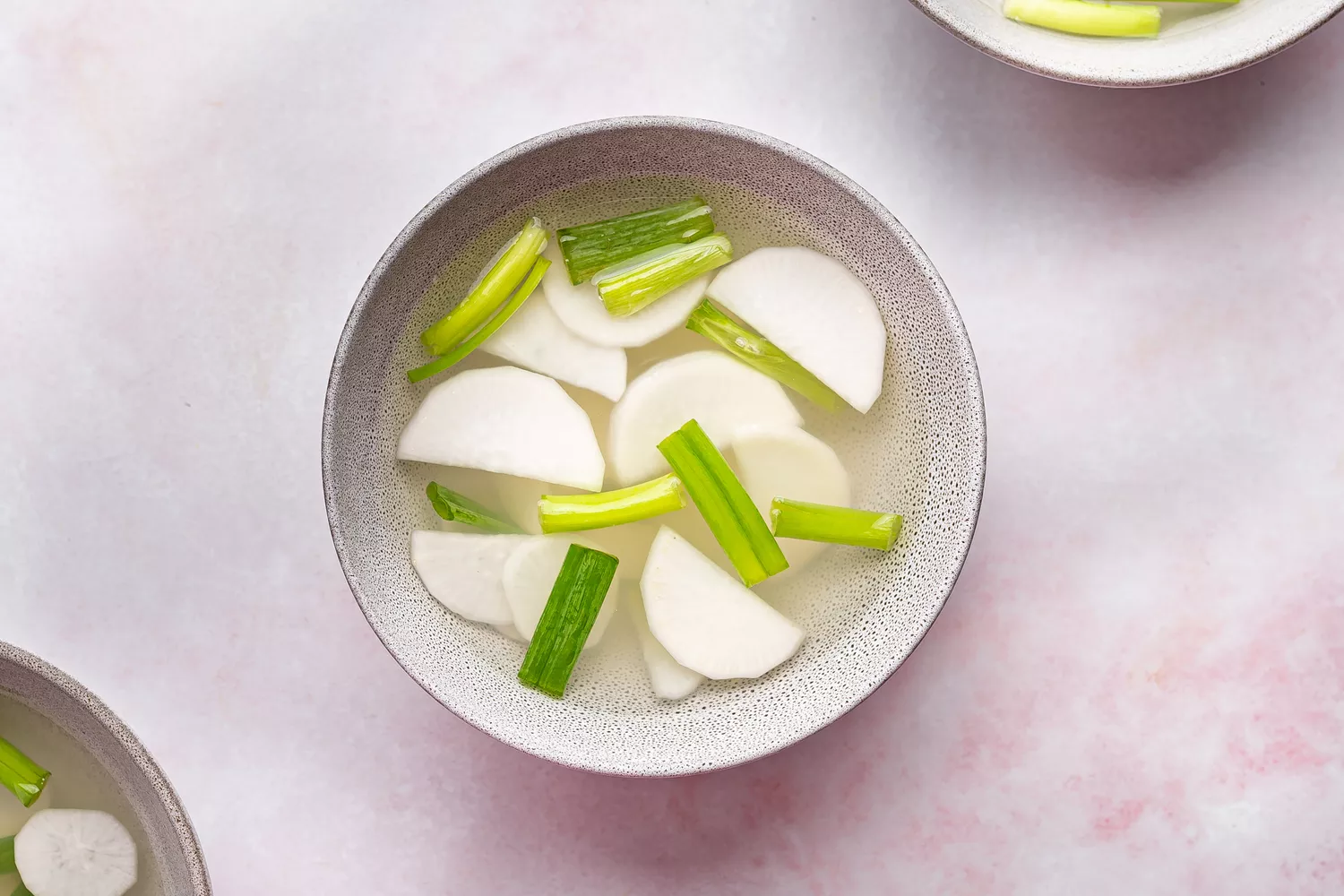 korean-radish-kimchi-2118826-hero-images-1-170e09ef38a245488582bfc3f91a6f42
